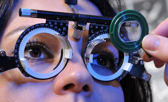 eyesight check